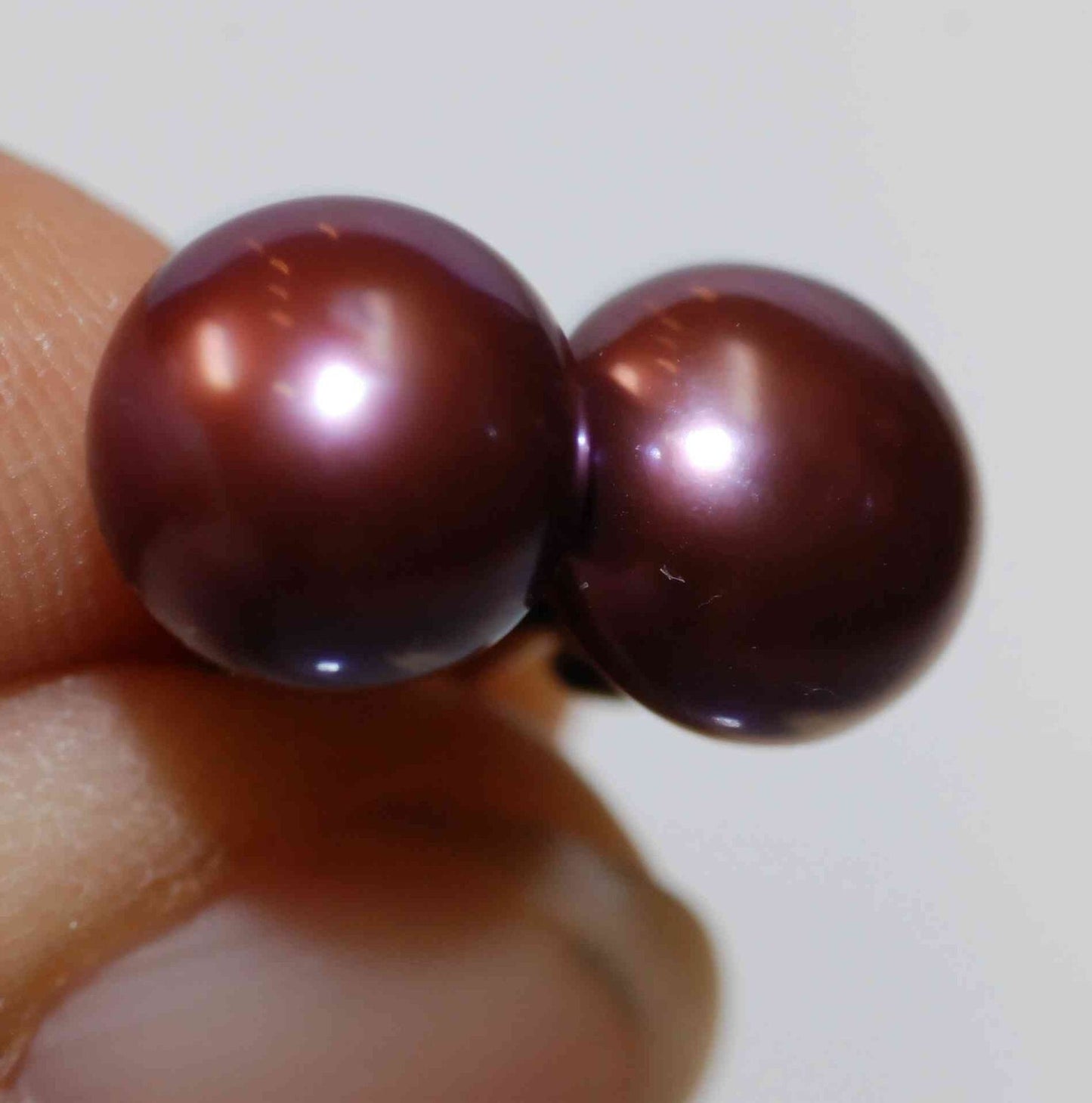 AAA 8.5-9mm 925 Sterling Silver Round Mulberry Wine Freshwater Pearl Studs