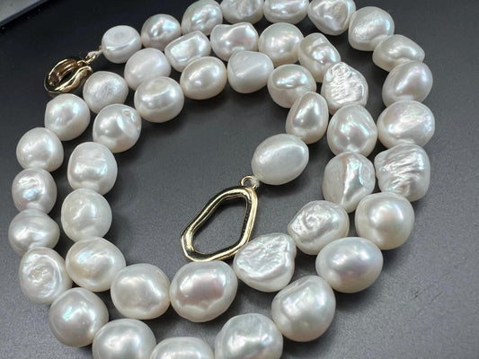 9-11mm big Ivory White Baroque Pearl Knotted Necklace 14k gold