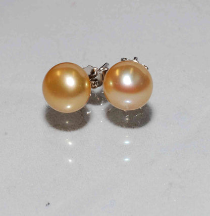 AAA 8.0-8.5mm 925 Sterling Silver Round Silk Brown Pearl Stud Earring