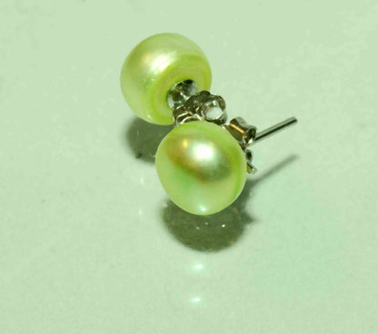 AAA 7.5-8mm 925 Sterling Silver Round Apple Green Freshwater Pearl Studs