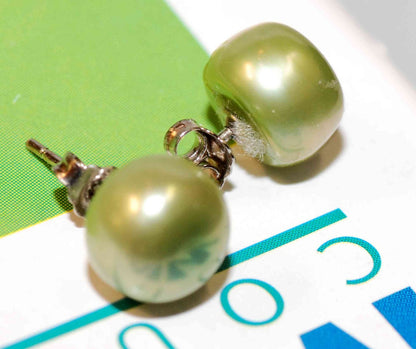 AAA 8.5-9mm 925 Sterling Silver Round Grass Green Freshwater Pearl Studs