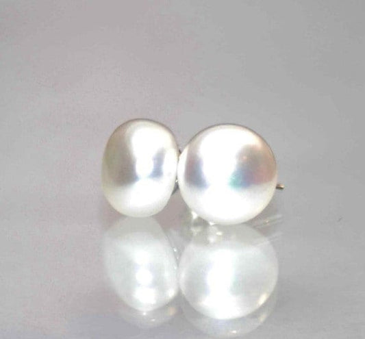 AAA 8.0-8.5mm 925 Sterling Silver Round White Freshwater Pearl Studs