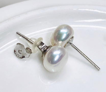 AAA 7-7.5mm 925 Sterling Silver Round White Freshwater Pearl Studs
