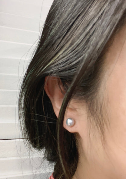AAA 8-8.5mm 925 Sterling Silver Round Silver-Grey Freshwater Pearl Studs