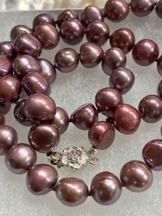 8-9mm Rice Mulberry Red Wine Freshwater Pearl Necklace