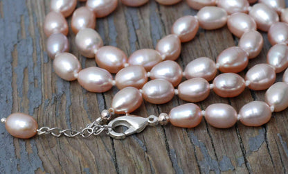 16" 7×10mm Rice Oval Pink Freshwater Pearl Necklace