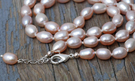 16" 7×10mm Rice Oval Pink Freshwater Pearl Necklace