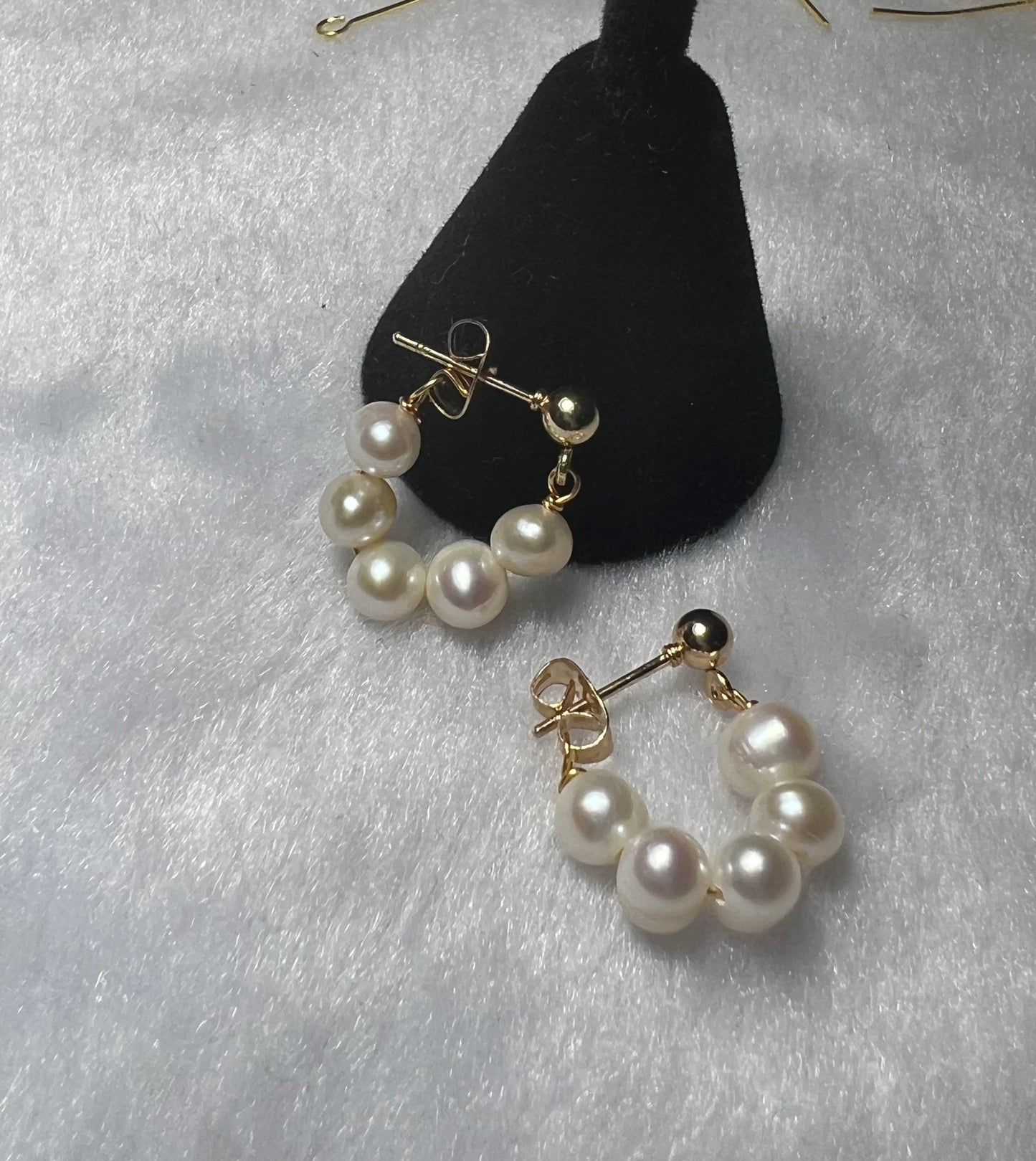 AAA 5-6mm 14k gold plated Hoop White Freshwater Pearl Stud Earring