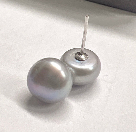 AAA+ 10-10.5mm 925 Sterling Silver Round Metallic Silver Grey Pearl Stud Earring
