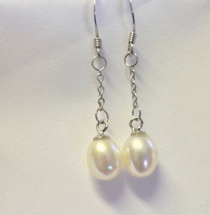 7mmx9mm 925 Sterling Silver Teardrop Ivory White Freshwater Pearl Dangle Earrings