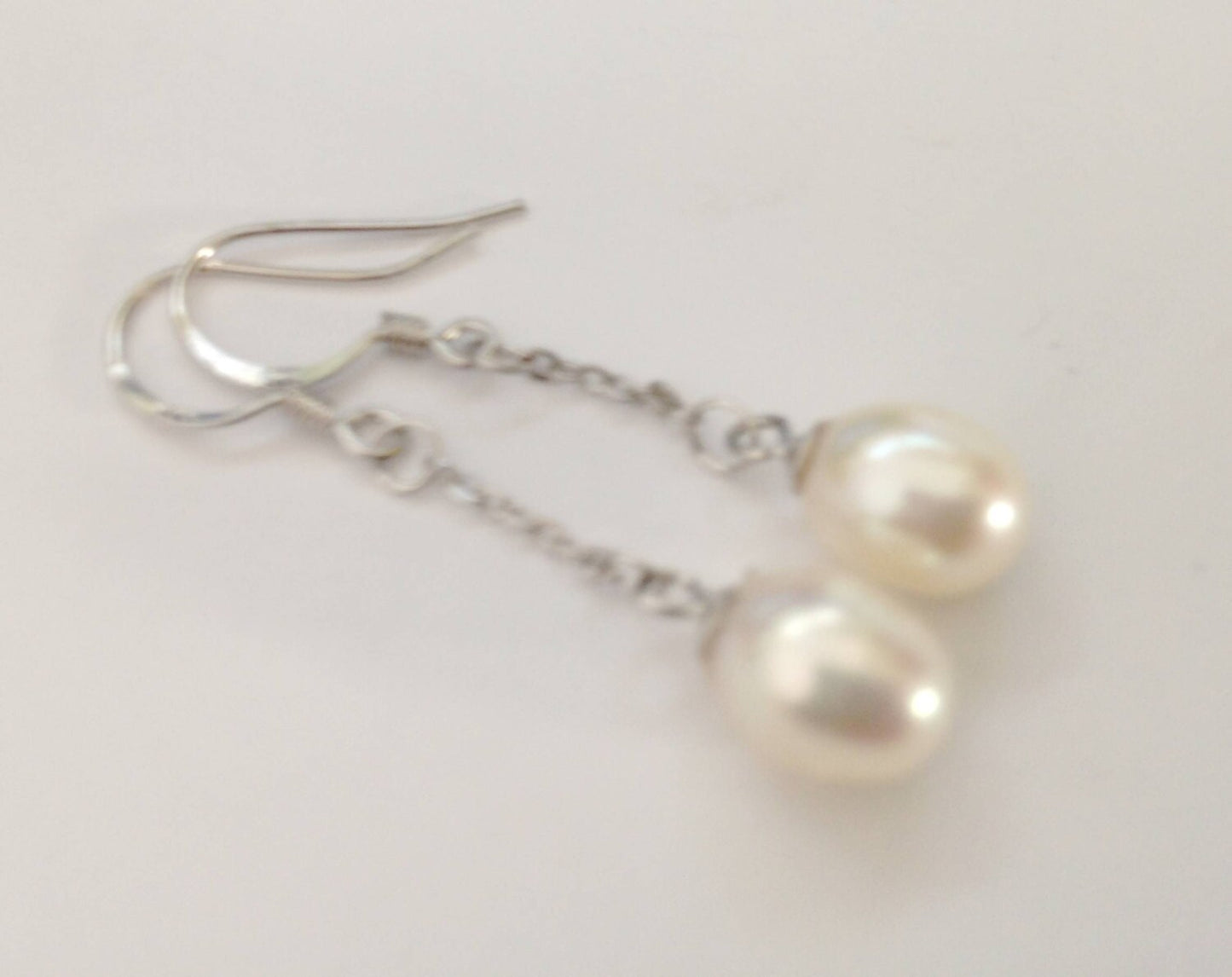 7mmx9mm 925 Sterling Silver Teardrop Ivory White Freshwater Pearl Dangle Earrings