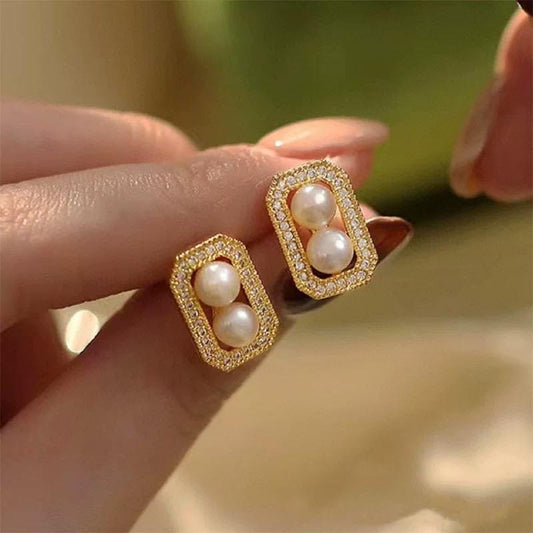 AAA 9.5mmX14.5mm 14k Gold-Filled Round Pearl White Freshwater Studs