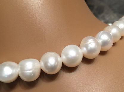 AA 11 - 12mm Round Ivory White Freshwater Pearl Necklace