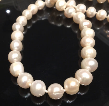 AA 11 - 12mm Round Ivory White Freshwater Pearl Necklace