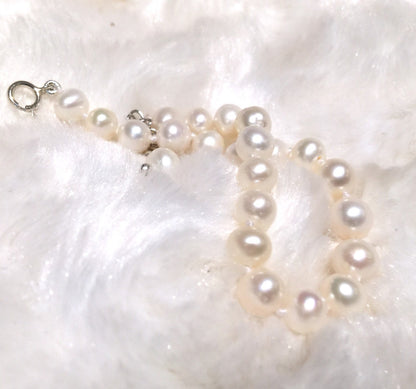 5-6mm Round Ivory White Freshwater Pearl Bracelet